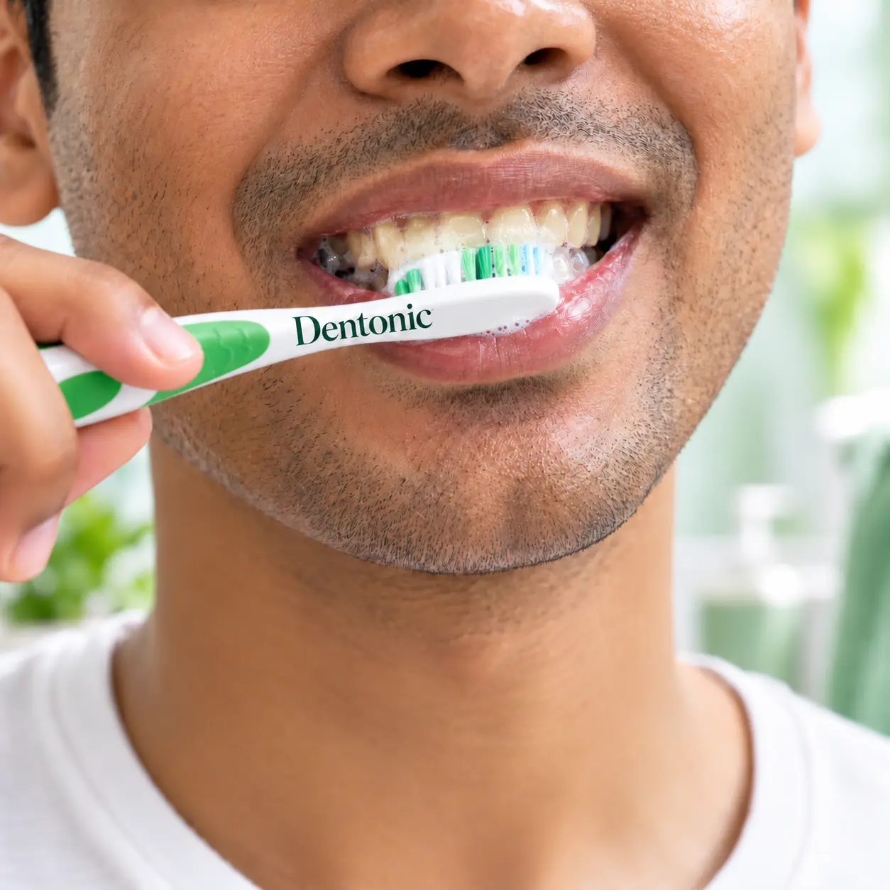 Elegant Dentonic Toothbrush Smile Portrait before